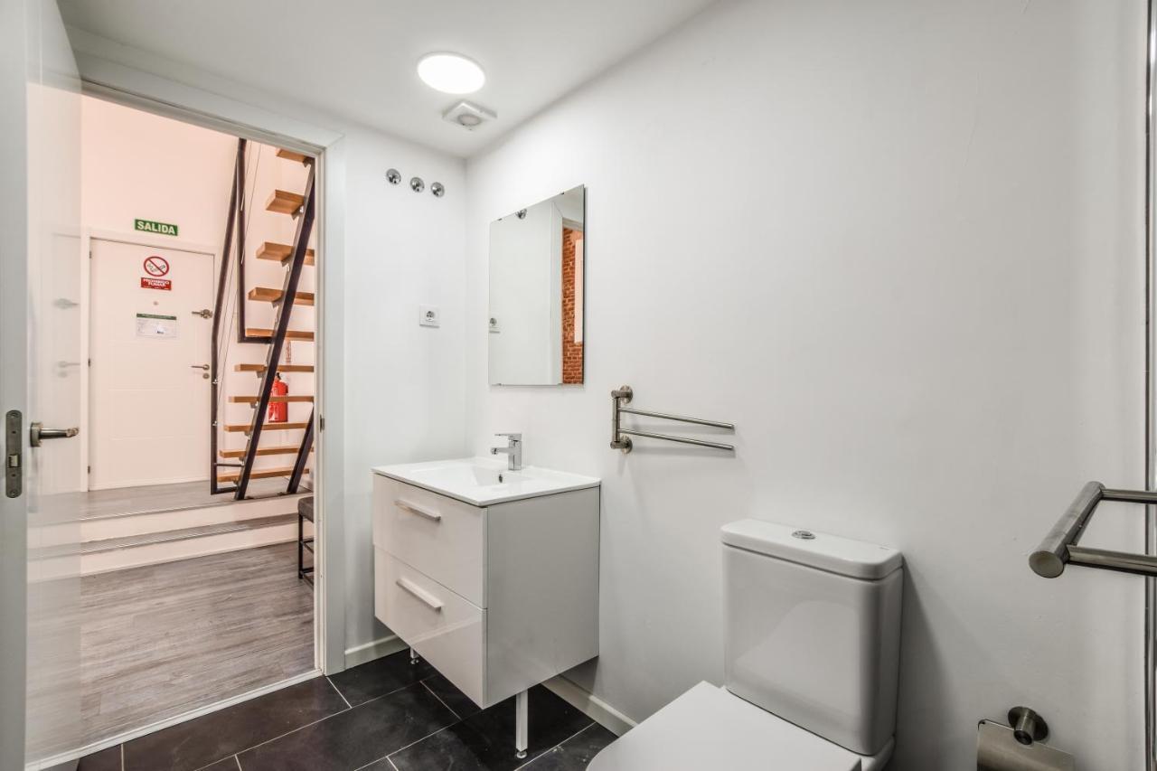 Apartamentos Reformados Bernabeu Madrid Exteriör bild